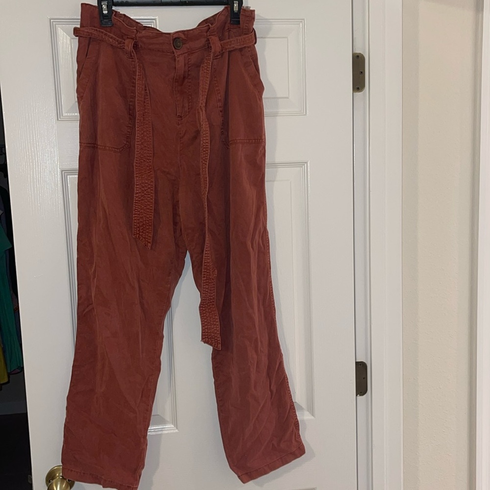 Maurices size 14 rust colored tie straight pants